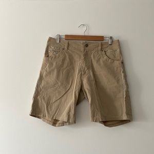 Kühl Radikl Shorts Tan Beige Hiking Utility Outdoor Stretch Tactical Size 33